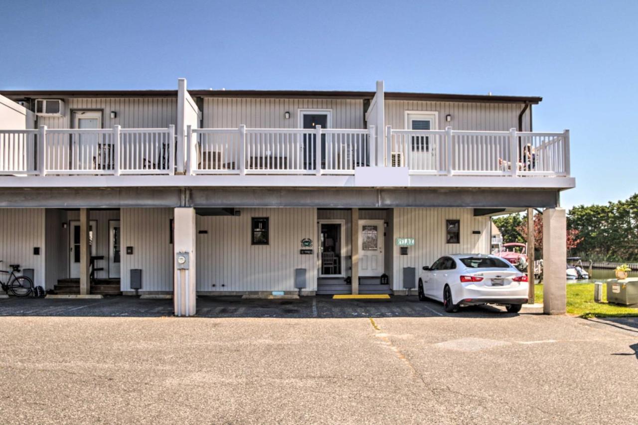 Airy Ocean City Condo On Canal Front With Deck! Luaran gambar