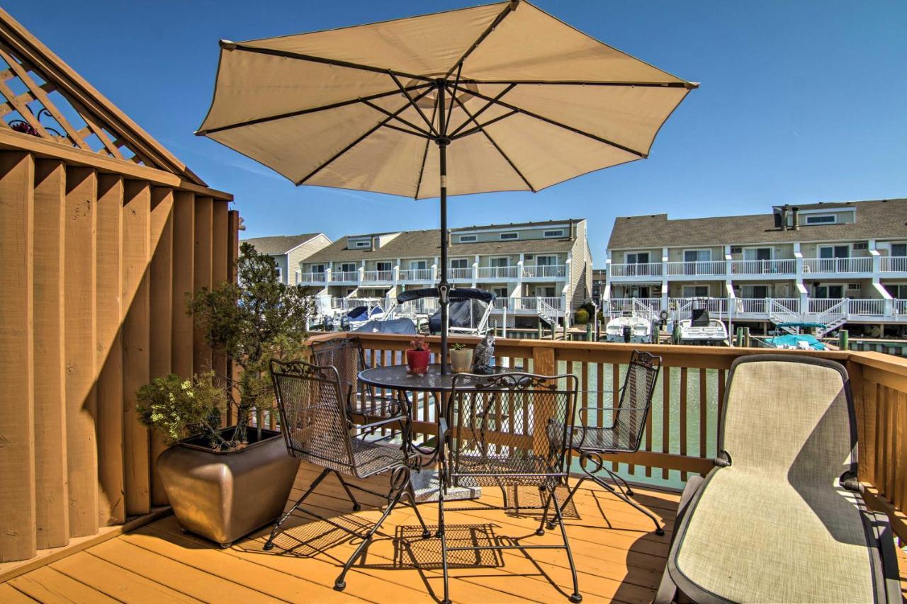 Airy Ocean City Condo On Canal Front With Deck! Luaran gambar